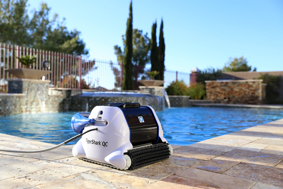 Hayward | W3RC9990CUB | TigerShark QC Robotic Cleaner w/ Quick Clean 55' Cord, 115V Hayward